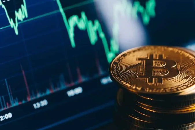 Учитывая положение ведущих мировых криптовалют и их огромную рыночную капитализацию, биткоин (BTC) всегда в какой-то степени служил микрокосмом более широкого криптовалютного рынка. Btc