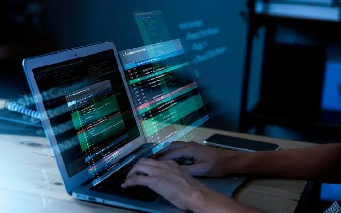 Одной из ключевых особенностей zkVM 1.0 является более эффективный процесс тестирования. Команда разработчиков платформы также называет в качестве преимущества более высокие показатели производительности. Примечательно, что zkVM 1.0 разработана на языке Rust, который позволяет генерировать доказательства для различных программ. Ethereum