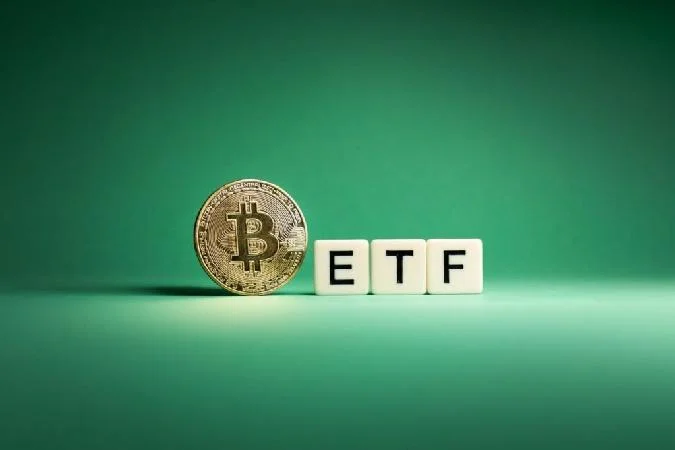 Биткойн BTC/USD восстановился после плохих результатов торгов в понедельник и снова торгуется выше 661 000, несмотря на значительный чистый отток средств из спотовых ETF. Bitcoin