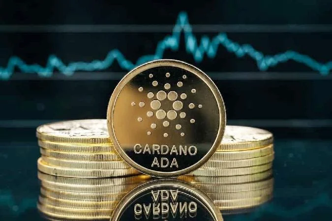 Тонгкоин (TON) обогнал Cardano (ADA) по рыночной капитализации и вошел в десятку самых дорогих криптовалют по основным индексам. В последние дни Cardano уступила эту позицию активному конкуренту, так как по ADA стали нарастать медвежьи сигналы. Cardano