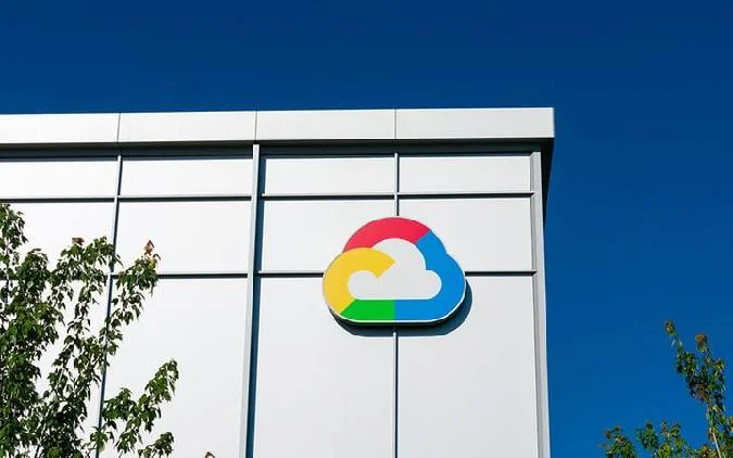 Помимо этих технологических гигантов, к EigenLayer в качестве операторов присоединились еще несколько компаний, включая Deutsche Telekom MMS, HashKey Cloud, P2P, Nethermind, Figment, Everstake, Kiln и AltLayer. Ethereum