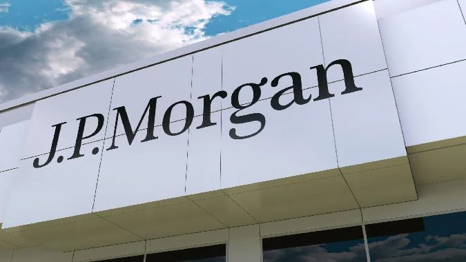 JPMorgan Chase and Co (NYSE: JPM) подтвердил свои управленческие и стратегические возможности, продемонстрировав высокие результаты в 1 квартале 2024 года, заметно увеличив чистую прибыль и выручку. Fdusd