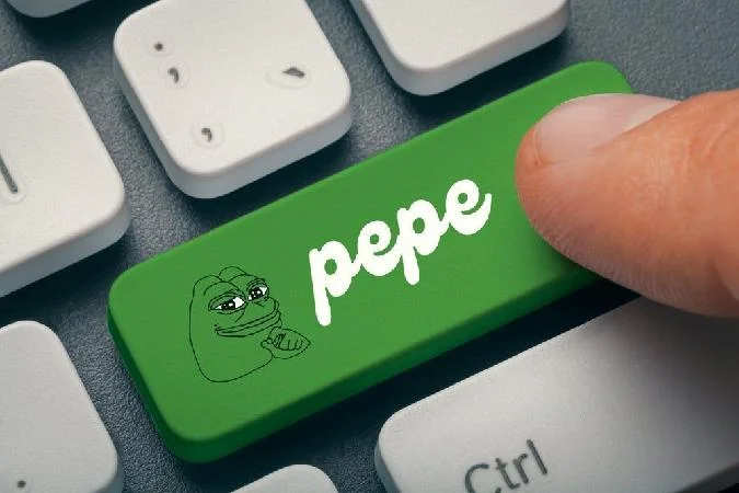 Pepe PEPE/USD преследует лидера недельного роста, но один трейдер предсказывает, что монета не будет расти в ближайшие месяцы. Pepe
