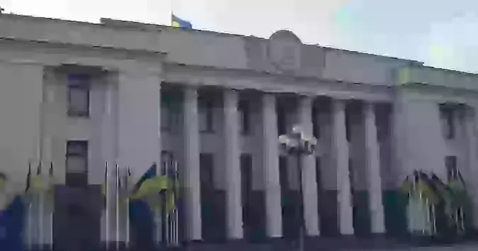 1552025  Верховная Рада Украины рассматривает законопроект, который предполагает включение биткоина в состав национальных резервов, хотя данная идея сталкивается со значительными трудностями в условиях продолжающегося конфликта с Россией. . Binance