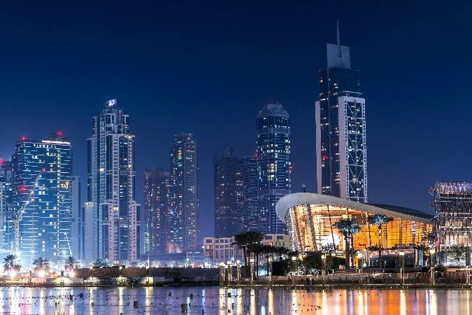 A segunda maior instituição financeira dos Emirados Árabes Unidos, Emirates NBD, teria reiterado sua visão do Bitcoin como ouro digital, enfatizando a possibilidade de sua inclusão na estrutura geral de investimentos. . Bitcoin