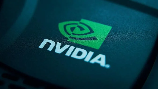 Корпорация Nvidia (NASDAQ: NVDA) отрапортовала о рекордной выручке за четвертый квартал, завершившийся 25 января 2026 года, которая составила $68,1 миллиарда, что представляет собой подъем на 73% по сравнению с предыдущим годом и рост на 20% по сравнению с прошлым кварталом. . Lunyr
