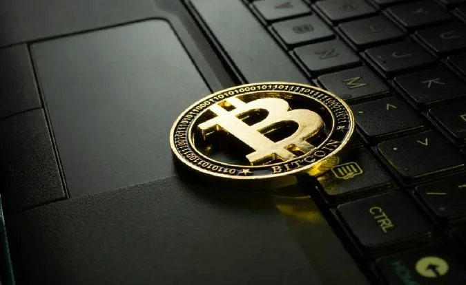 Биткоин подошел к отметке $80K, но не сумел пробить этот барьер. . Btc