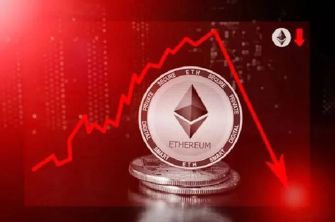 Исследовательская компания отметила, что Grayscale ECE имеет активы под управлением на сумму более 11 миллиардов долларов (AuM). Это означает, что если Ethereum ETF Grayscale столкнется с оттоком, аналогичным оттоку Bitcoin ETF Grayscale, из фонда может уйти 1 миллион долларов в среднем за 110 дней, и этот отток в размере 6,5 миллиардов долларов в первый месяц торгов достиг 23% от общей суммы фонда. Grayscale