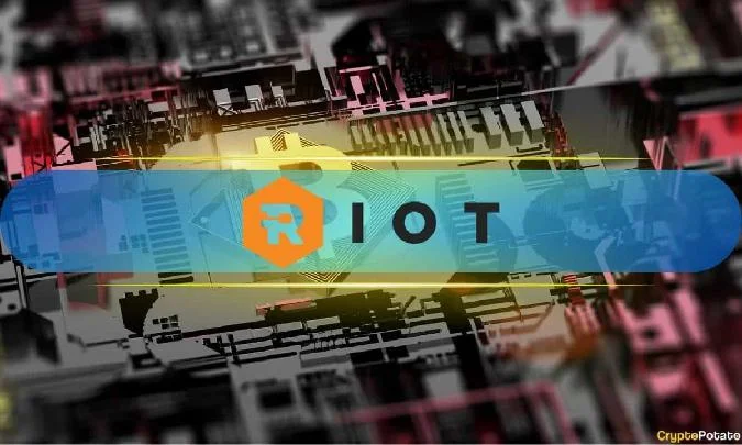 El acuerdo aumenta inmediatamente el hashrate de Riot en 1 EH/s, al tiempo que amplía sus operaciones en Kentucky. Mining