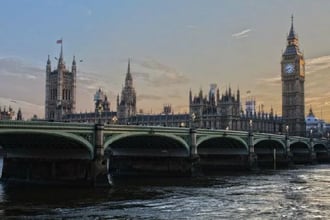 El inversor Christian Angermeier se ha trasladado de Londres a Lugano, Suiza, alegando su preocupación por las reformas fiscales del Reino Unido dirigidas a los ricos. Criptodivisas