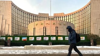 El Banco Popular de China (Banco Central) ha anunciado hoy el lanzamiento de un programa de préstamos de 500.000 millones de yenes (70.600 millones de dólares) para apoyar los mercados de capitales chinos. Bitcoin