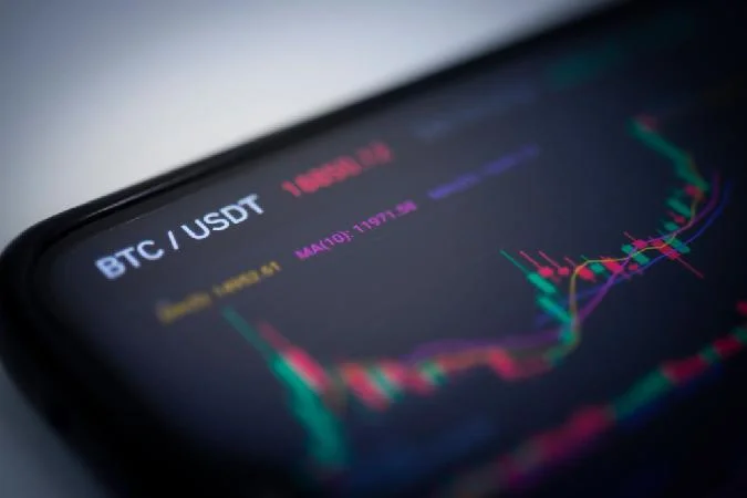 比特币（BTC）正在100,000美元的心理阻力位下方盘整。特别是，CrypNuevo已经设定了一个重要的价格目标，以确认上涨势头和突破100,000美元大关的可能性。根据一篇日期为2019年11月29日的帖子，如果比特币回到98300，交易员就准备开立多头头寸. Btc