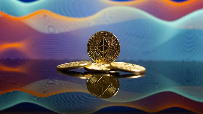 Dieser Artikel ist auch auf Spanisch verfügbar.  Große Ethereum-Besitzer (auch bekannt als Ethereum-Wale) haben seit einiger Zeit Gelder angehäuft, und Daten auf der Blockchain zeigen einen deutlichen Anstieg ihrer kollektiven Bestände. Eth