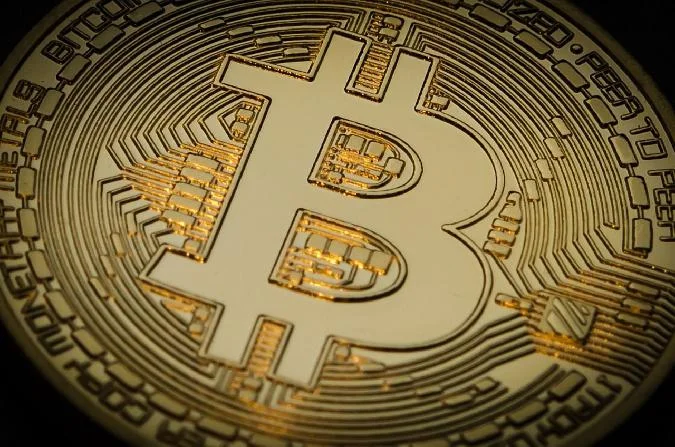 Überraschende Ergebnisse zeigen, dass Krypto-Investoren trotz des Anstiegs von Bitcoin zu kämpfen haben - Changpeng Zhao, ehemaliger CEO der Krypto-Börse Binance, teilte kürzlich die Ergebnisse mehrerer Umfragen, die auf der Social-Media-Plattform X durchgeführt wurden, die . Bitcoin