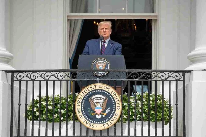 22,000 Bitcoin Millionaires Lost After Trumps Return to the White House Die Wiederwahl von Donald Trump löste zunächst Optimismus auf dem Kryptowährungsmarkt aus und schuf zwischen dem 7. Oktober und 6. November 2024 11,000 neue Bitcoin Millionaires (BTC). Dieser BTC war der erste seiner Art weltweit. Die Euphorie hielt jedoch nicht lange an. Bitcoin
