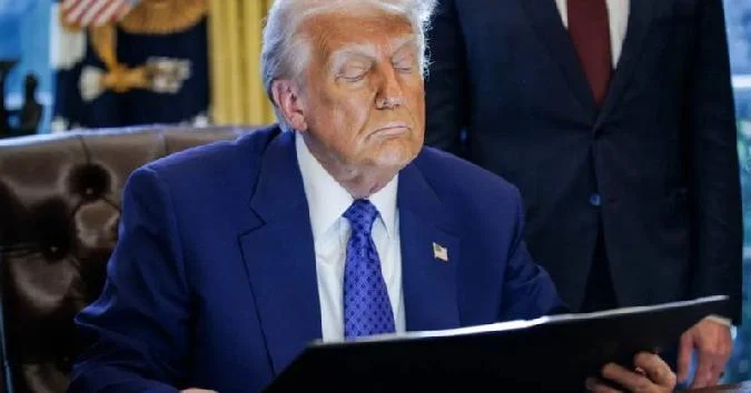 Bloomberg berichtete heute Morgen, dass Präsident Donald Trump sich darauf vorbereitet, ein Memorandum zu unterzeichnen, das den US-Handelsbeauftragten anweist, Maßnahmen zur Bekämpfung ausländischer Steuern auf digitale Dienstleistungen zu entwickeln, die a. Blockchain