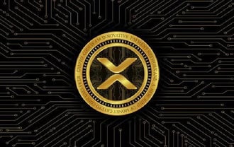 Egrag Crypto geht davon aus, dass die dritte Welle zu einer Trendumkehr führen und den Preis um 1,185 % erhöhen wird. Dieser starke Preisanstieg würde XRP potenziell auf das Ziel von 22 bis 24 US-Dollar bringen. Für einen vorsichtigeren Ausblick erwartet der Analyst einen Anstieg auf etwa 22-$24. Xrp