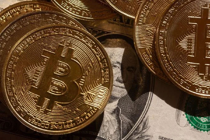 Am 18. März sagte der CEO von CryptoQuant, Ki Young-Joo, im sozialen Netzwerk X (früher Twitter), dass der Bullenzyklus von Bitcoin vorbei ist und sich der Wert des Vermögenswerts in den nächsten 6-12 Monaten in einem Abwärts- oder Seitwärtstrend bewegen wird. . Bitcoin