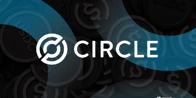 Le fonds Ark Invest a augmenté mercredi sa participation dans les titres de Circle, une société de stablecoin, denviron 30 millions de dollars. . Bitcoin