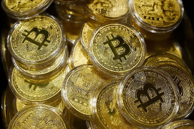 La séquence de totaux en baisse progressive indique lindécision des participants au marché et la perte de confiance des investisseurs à court terme. Un biais structurel plus général indique que la BTC est sous la pression de la chute des moyennes mobiles à court et moyen terme. . Bitcoin