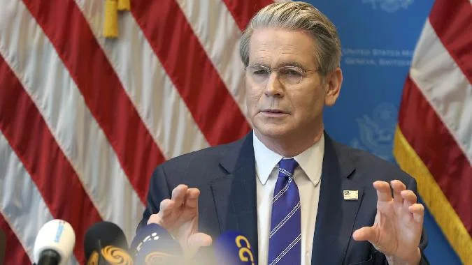 Скотт Бэссент высказал мнение, что ФРС сделалась чрезмерно запутанной и нуждается в упорядочении. . Blackrock