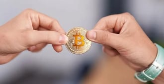 Ainsi, cette rupture fait de ce niveau une zone de soutien probable, transformant limage technique à court terme. . Bitcoin