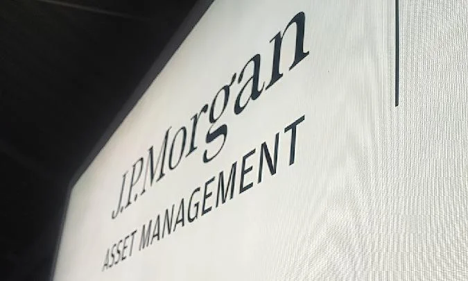 JPMorgan Chase (NYSE: $JPM) считает, что наблюдаемый отток средств из биткоин-ETF (CRYPTO: $BTC) свидетельствует об охлаждении спекулятивной торговли среди инвесторов. . Blackrock
