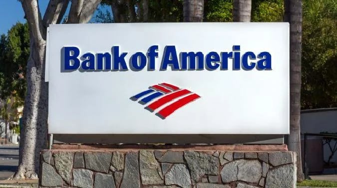 Bank of America (NYSE: BAC) registró un beneficio neto de 6.900 millones de dólares (0,81 dólares por acción diluida) en el tercer trimestre de 2024, frente a los 7. Dep