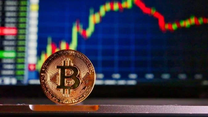 Wird bitcoin die 69.000 $-Marke testen? Achten Sie auf das Enddatum des Schwächefensters  Der Kryptoanalyst Benjamin Cowan verbindet den Fall von bitcoin mit der traditionellen Schwäche des Aktienmarktes . Bitcoin