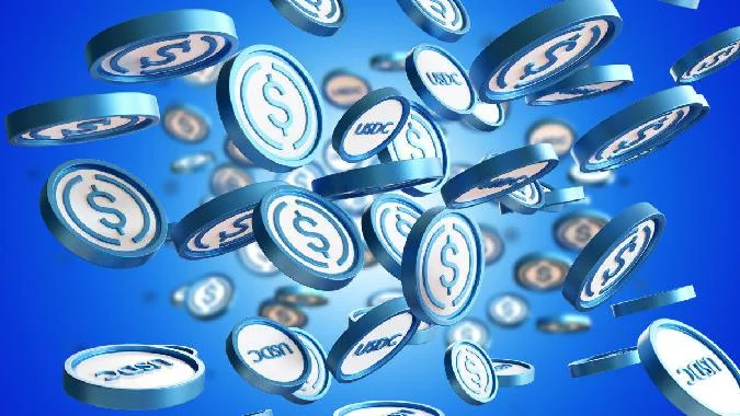 На TOKEN2049 Ят Сиу, сооснователь и председатель Animoca Brands, поучаствовал в дискуссии у Скотта Мелкера, ведущего TheStreet, где они обсудили будущее стейблкоинов и то, как новый подход Гонконга способен изменить их применение во всем мире.  . Tether