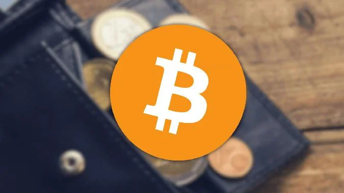 Deux portefeuilles contenant 10 000 BTC chacun (valeur totale de 2,18 milliards de dollars) ont effectué des transferts après 14 ans dinactivité. Les deux portefeuilles ont initialement reçu des fonds du même expéditeur en avril 2011. . Ont