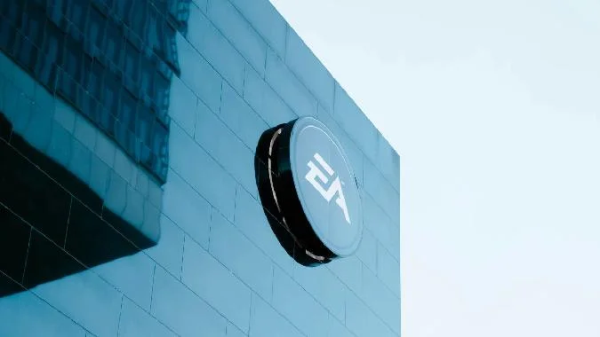 Electronic Arts a fait savoir quelle conserverait le contrôle total de ses développements si laccord dacquisition imminent se concrétisait. . Ont