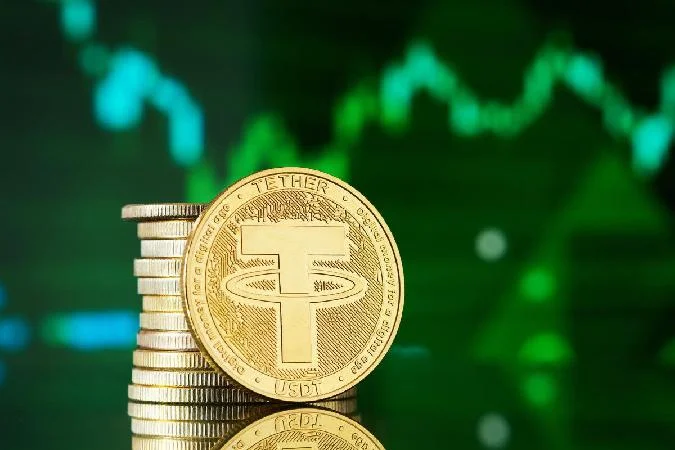 BitMEX-Mitbegründer Arthur Hayes hat erneut die Aufmerksamkeit auf Tether (USDT) gelenkt. . Tether