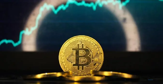 À lheure où nous écrivons ces lignes, loffre en circulation de BTC reste denviron 19,97 millions de pièces, ce qui entraîne une limitation structurelle de la liquidité disponible au comptant malgré laugmentation de lactivité sur les plates-formes. . Btc