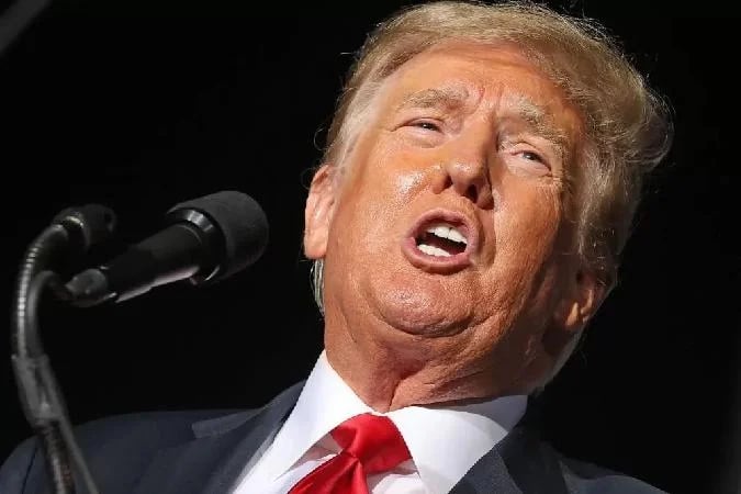 Le président américain Donald Trump a entamé la question de limposition de nouveaux droits de douane pour la sécurité nationale après que la Cour suprême a invalidé un certain nombre de ses droits de douane précédents la semaine dernière. . Ont