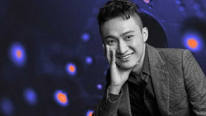 Tron 创始人 Justin Sun 在周日早些时候公开宣布与 World Liberty Financial 分手，声称这个由特朗普监管的项目在 WLFI 的智能合约中实施了一个隐藏的黑名单功能，让团队有能力 冻结、限制和有效挪用 投资者的代币. Tron