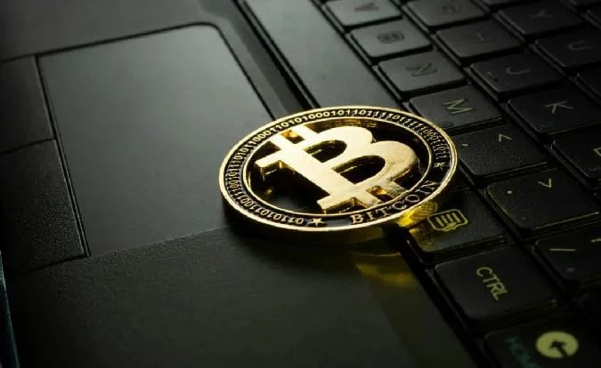 Il Bitcoin si è avvicinato alla soglia degli 80K$ ma non è riuscito a sfondare la barriera. . Bitcoin