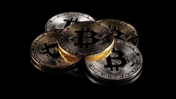 ビットコイン白書がサイトにアップロードされましたBitcoin.org Después de que Craig Wright fracasara en los tribunales intentando demostrar que él era Satoshi Nakamoto, el creador del protocolo bajo seudónimo. Bitcoin